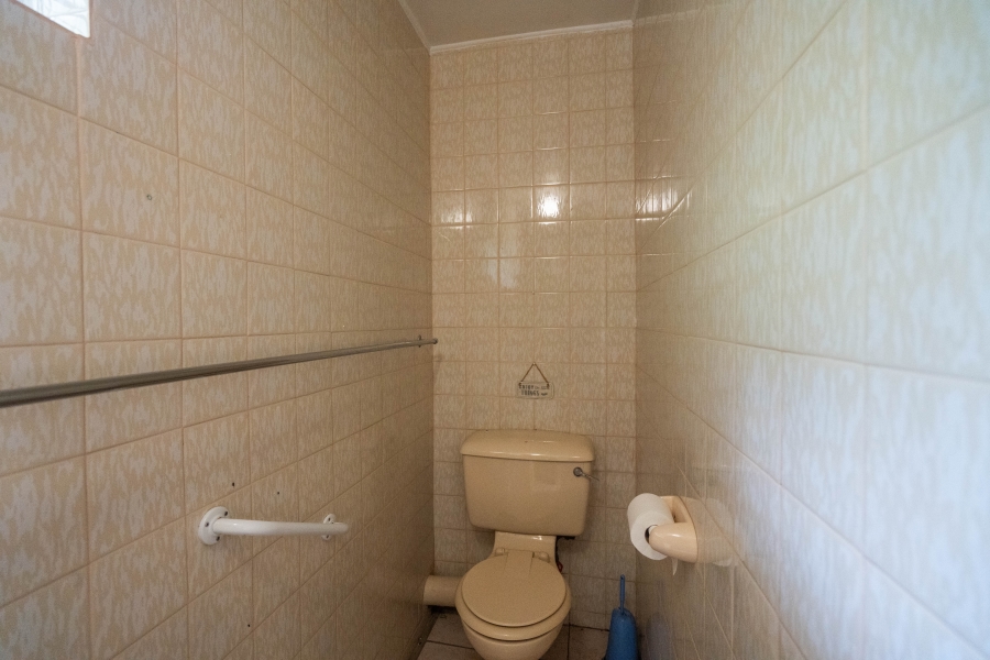4 Bedroom Property for Sale in Bathurst Eastern Cape